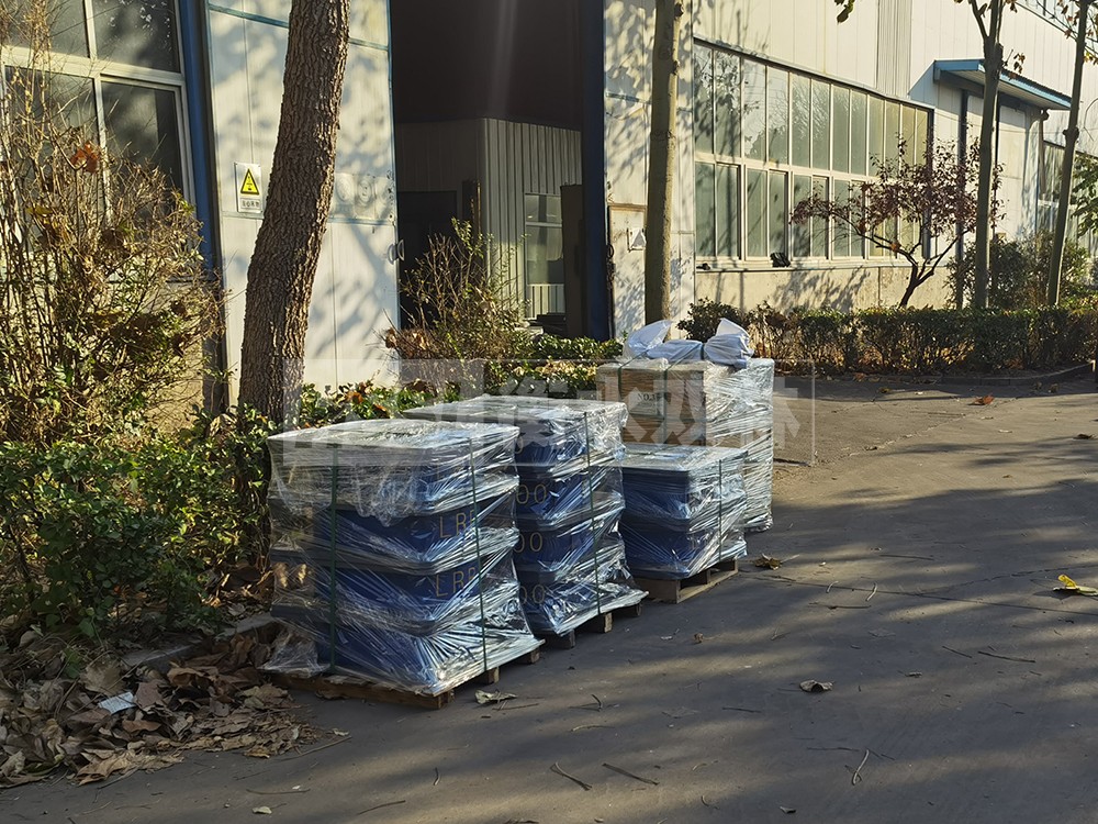 建筑水平力分散力型隔震支座生产厂家