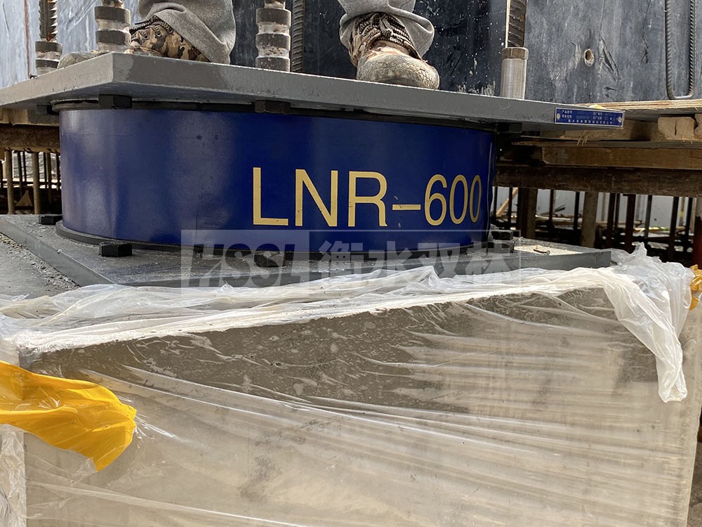 LRB1400铅芯隔震支座生产厂家